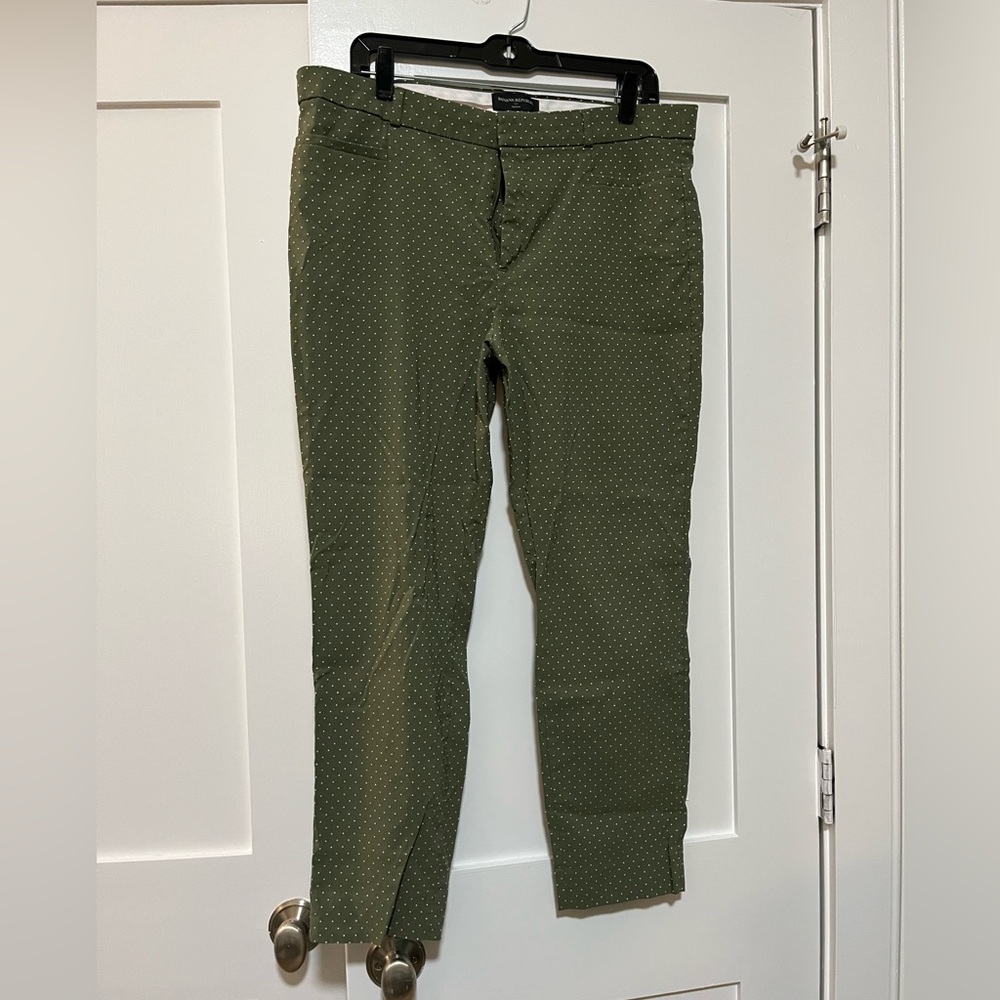 Banana Republic Sloan Pants in Green